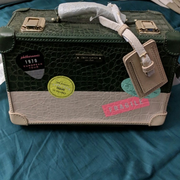 Kate Spade Handbags - Kate Spade Smoke and Mirrors Corbin Trunk Purse